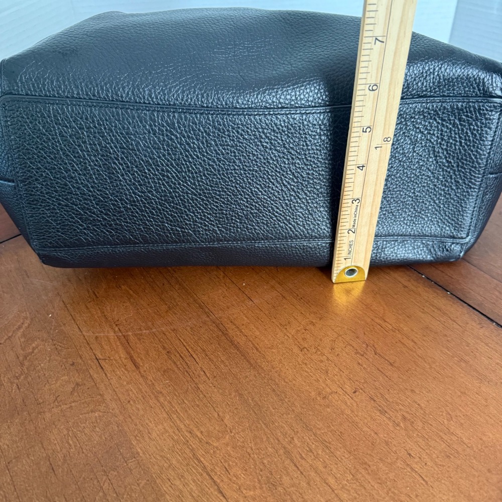 Coach Edie Black Leather Shoulder Bag Purse F80268 - Picture 5 of 11